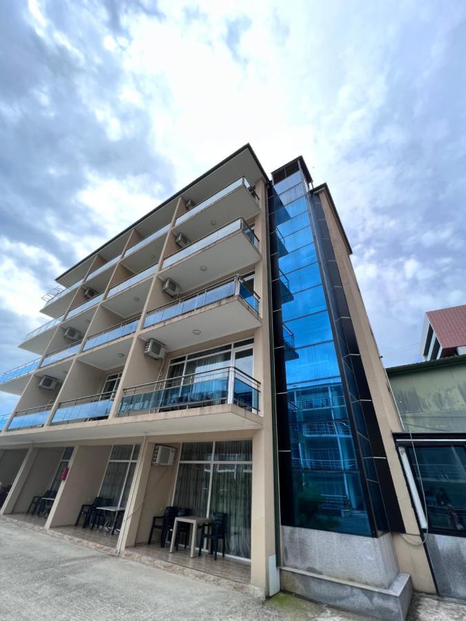 Sunshine Hotel Kvariati Εξωτερικό φωτογραφία