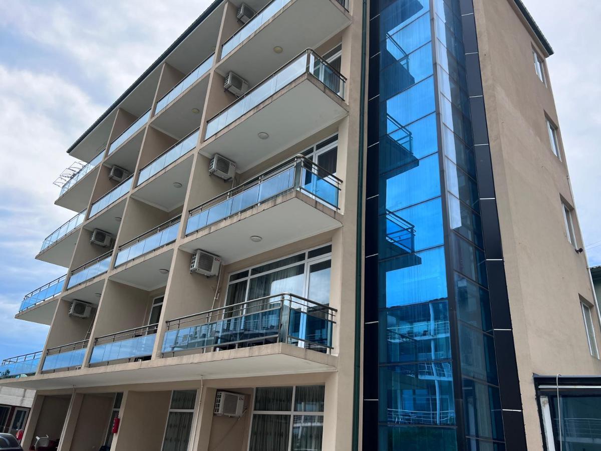 Sunshine Hotel Kvariati Εξωτερικό φωτογραφία