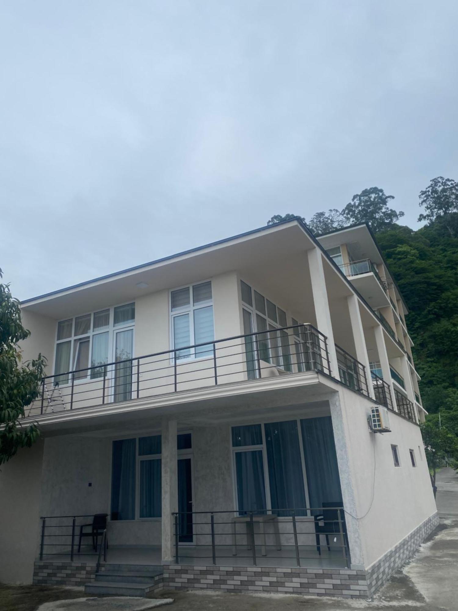 Sunshine Hotel Kvariati Εξωτερικό φωτογραφία